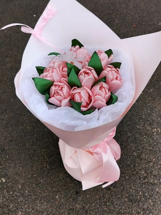 Букет из лент тюльпаны