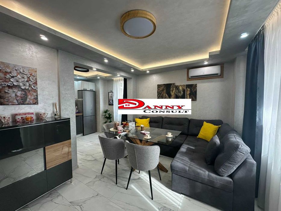 Тристаен апартамент в гр. В. Търново - кв. ”Колю Фичето”