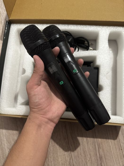 Продам беспроводной микрофон