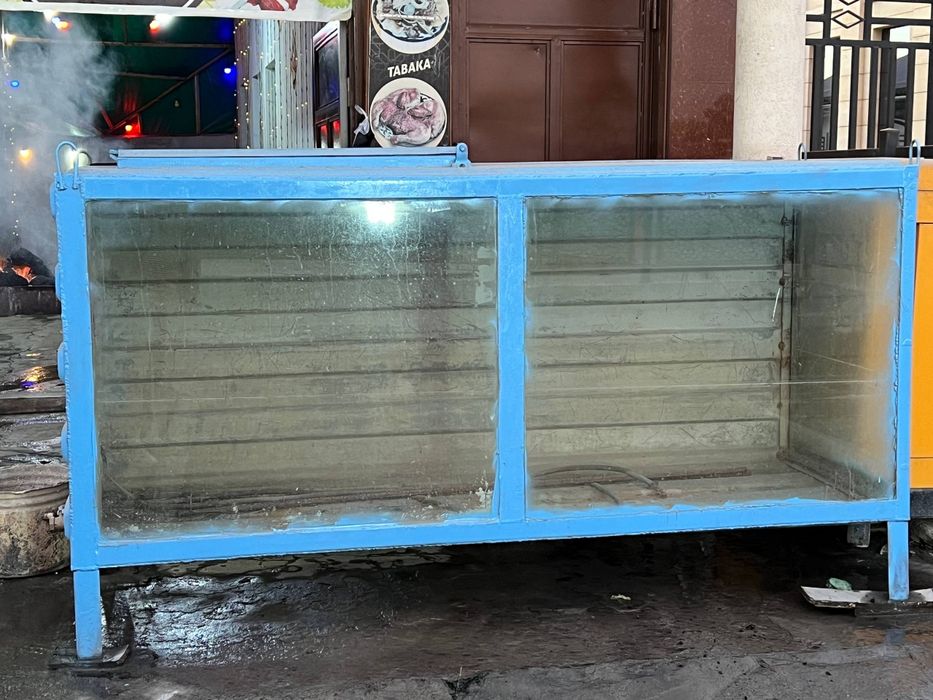 Akvarium sotiladi 400 kg baliq sigadi kotta akvarium