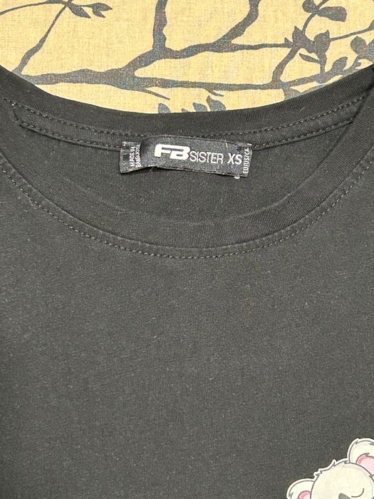 Тениска ,блузки , корсет и суитшърт