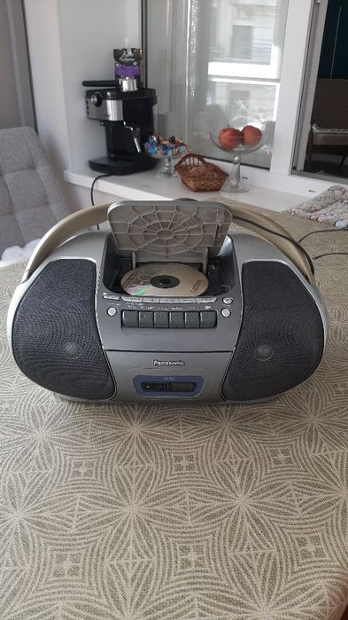 Магнитофон Panasonic