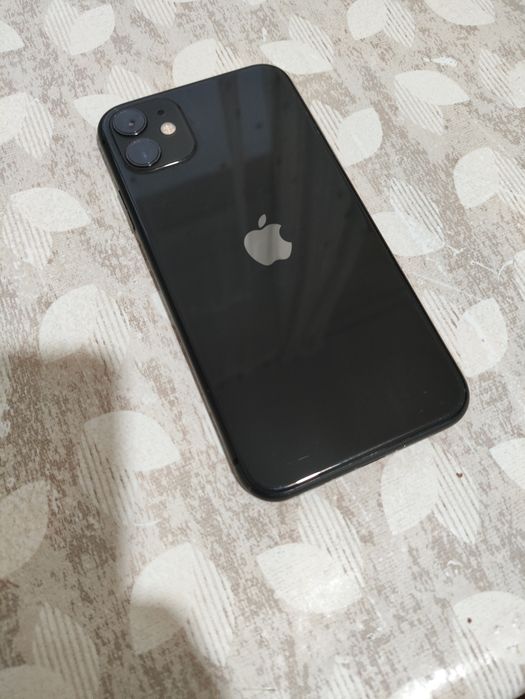 Продам iPhone 11 64gb