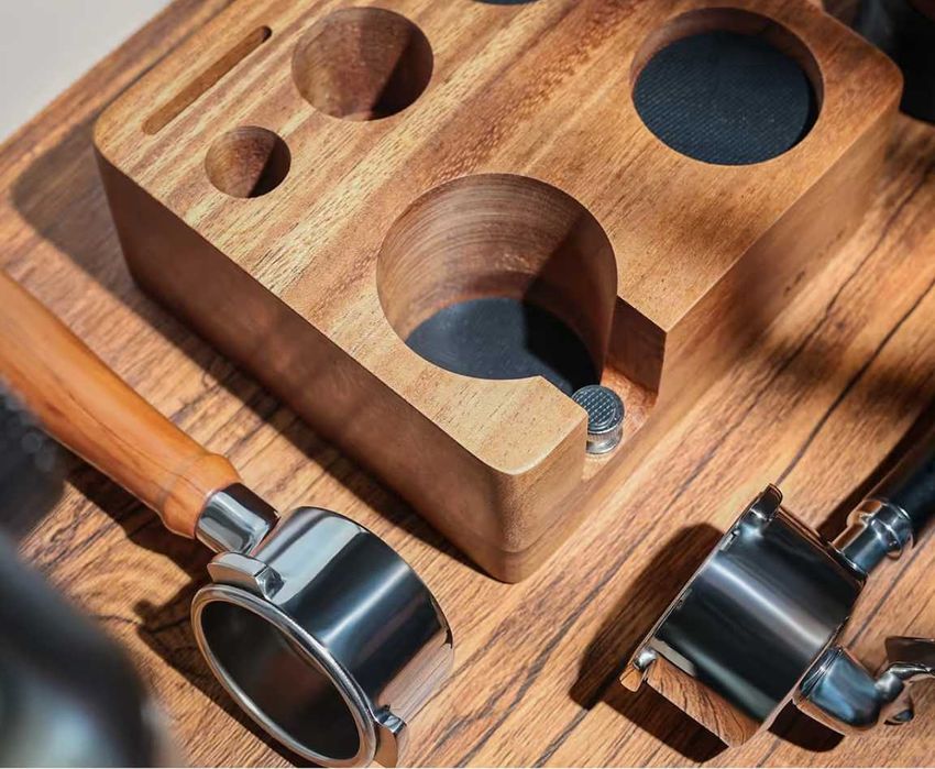 Statie tampare 58mm espresso, MICXNIC, lemn de nuc, elegant si util