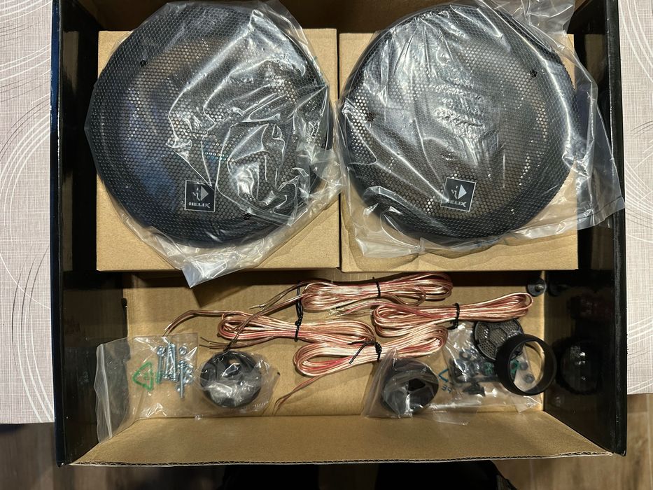 Тонколони с пищялки Hellix E 52C.2