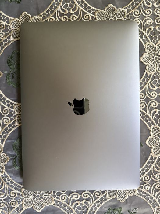 mac book air 13 2020