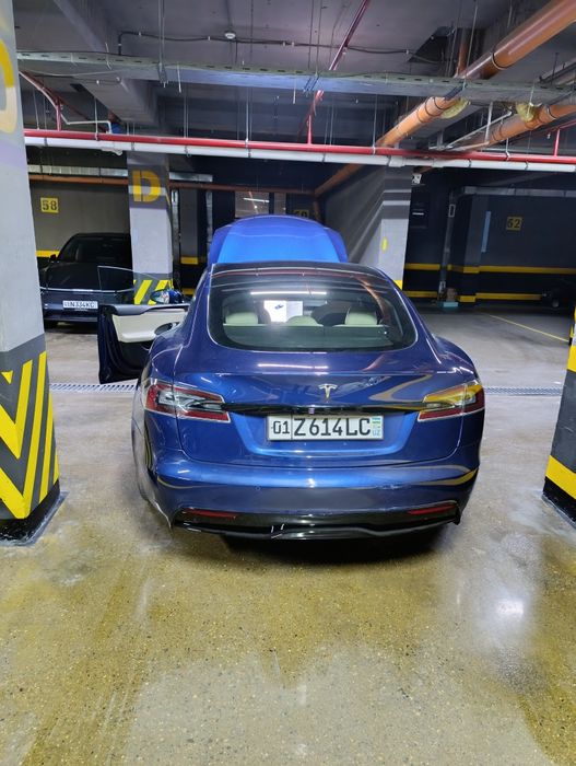Продается Tesla Model s