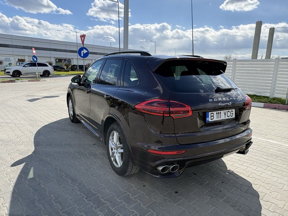 Porsche cayenne s 2015 4.2D