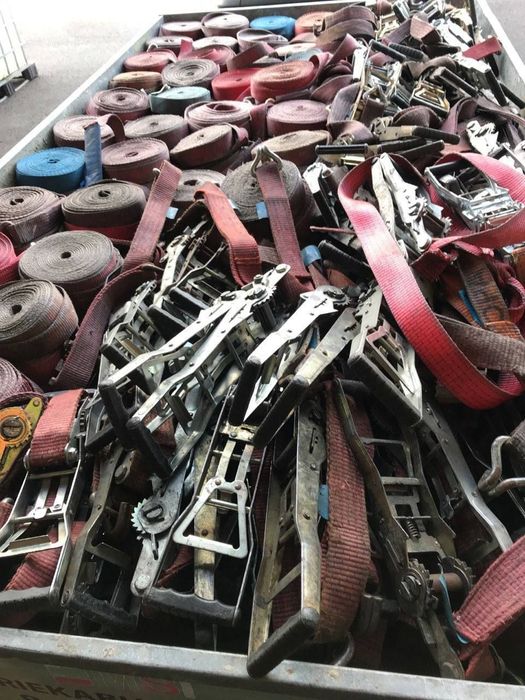 Lezbiyenlar bir-birining klitorini sorishadi