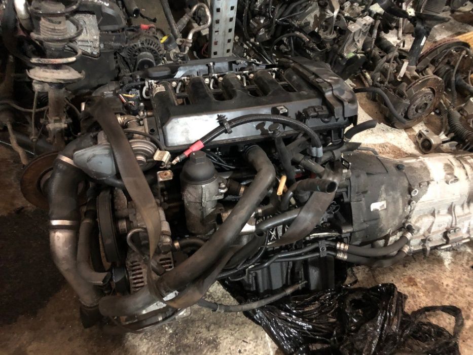 Vând motor 3,0 diesel BMW cod M57 și cutie automata cu joystic BMW E60