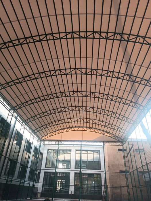 Баннер тент бризент навесларга зонтик  соябон бассан усти ичига