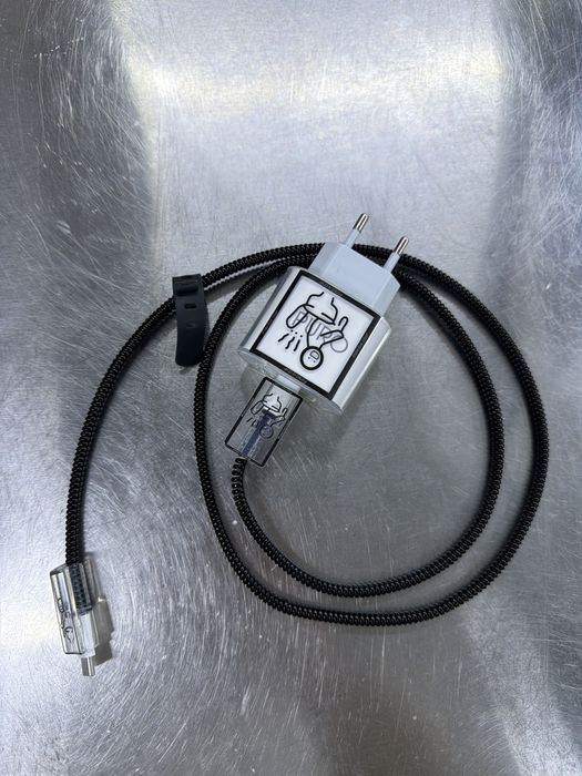 Айфон 17 pro 256 гб буу