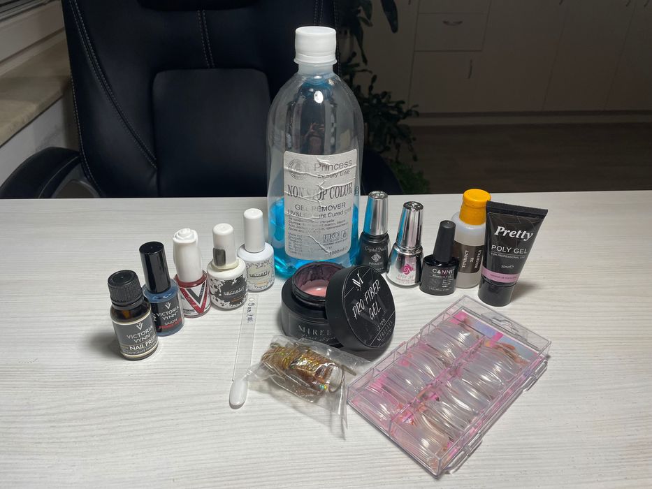 Гел лак база боички Gel It Mirellia Secretly Lechat Vogue Black Bottle