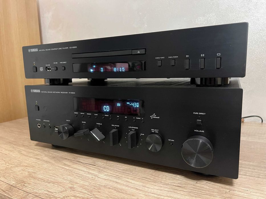 Yamaha R N500 reciver si Yamaha CD-S300 disc player