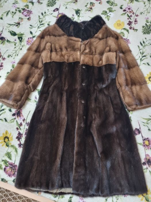 Haina din blana naturala de vizon