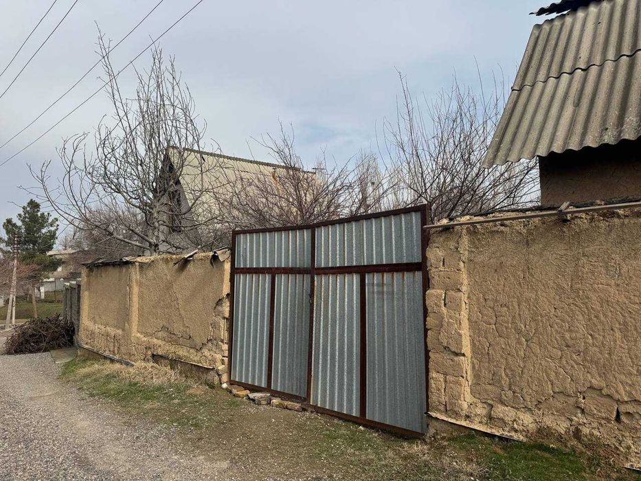 Назарбекда Ер Сотилади 6-Соток Срочно