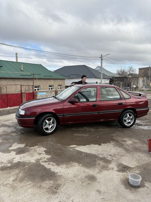 Опел бектра 1,8 1993жл