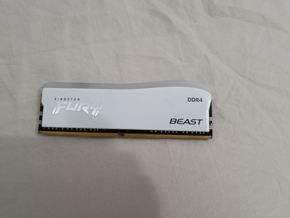 Kingston HyperX FURY 16GB DDR4 3600MHz RAM - тествана, без грешки