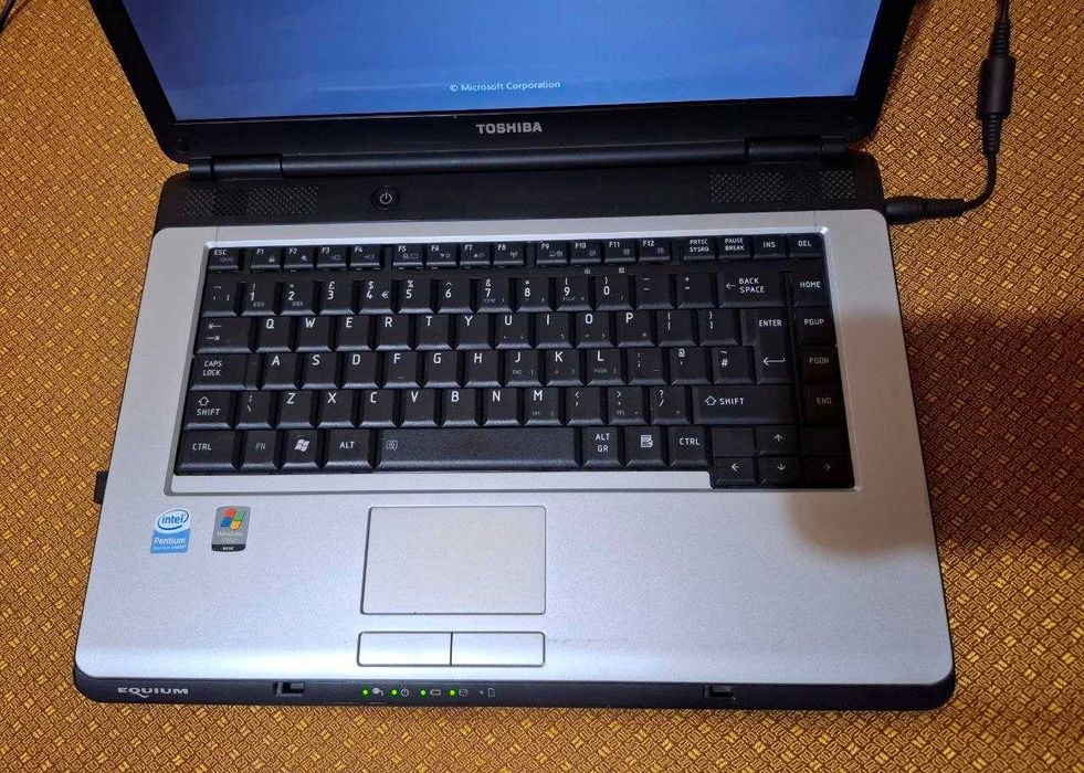 Ноутбук Toshiba Satellite L300