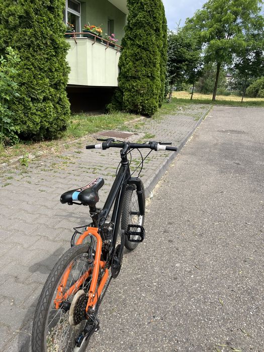 bicicleta velors 8-10 ani RASPUND DOAR LA MESAJE