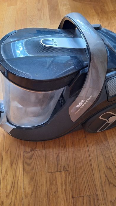 Пылесос Tefal Compact Power XXL TW4B75EA черный