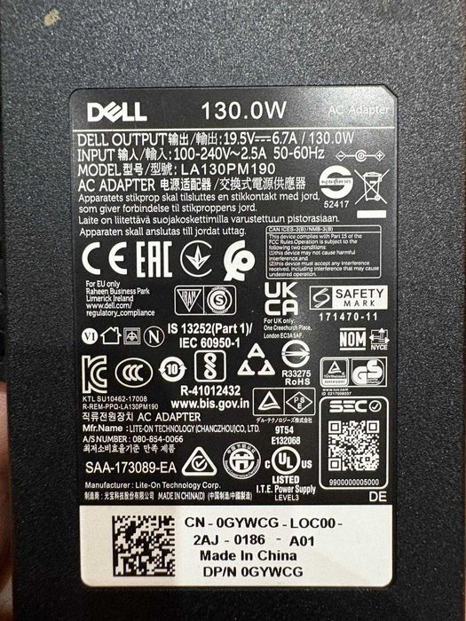 Docking Station Dell WD19 USB-C cu Încărcător Original Dell 130W – Stare Excelentă
