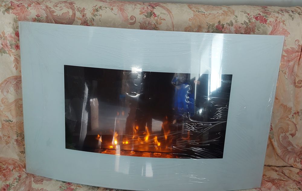 Продавам електрическа камина