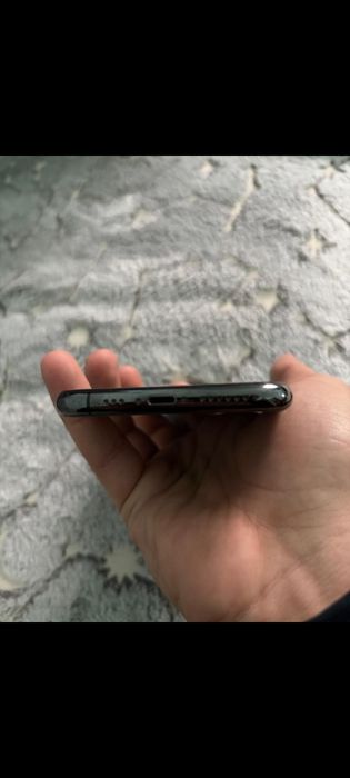 Продам Айфон 11 про 256 гб