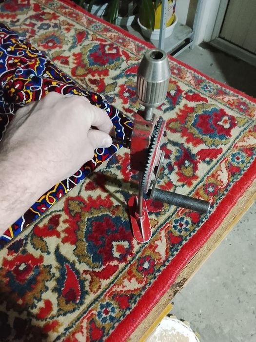 Ручной инструмент дрел