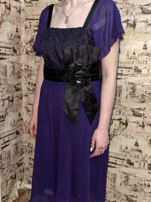 вечернее платье фиолетового цвета