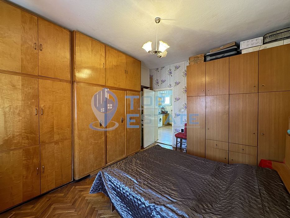 Продава се Тристаен апартамент в Велико Търново, Център - 85 кв.м за 1412 €/кв.м - Снимка #3