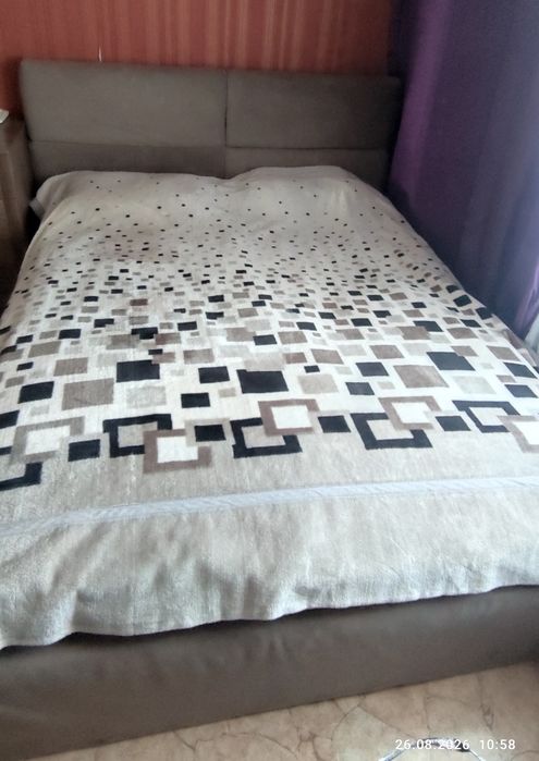 Продам кровать 160*200