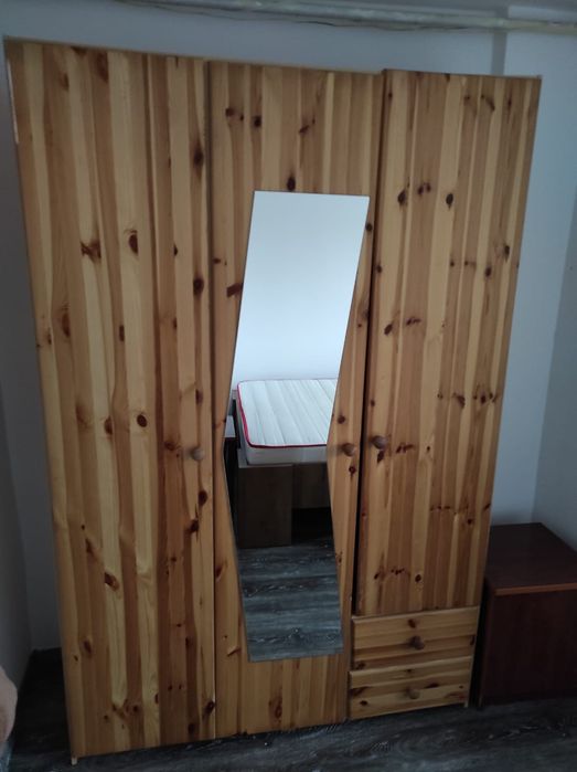 Garsoniera transformata în 2 camere 1 decembrie ilfov