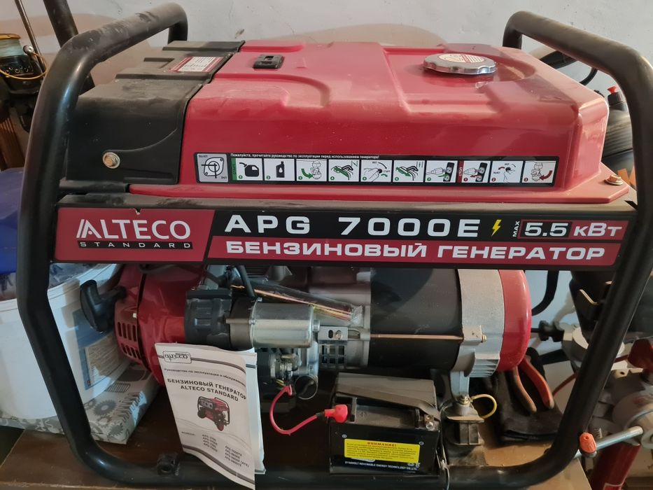 Электрический Генератор на бензине