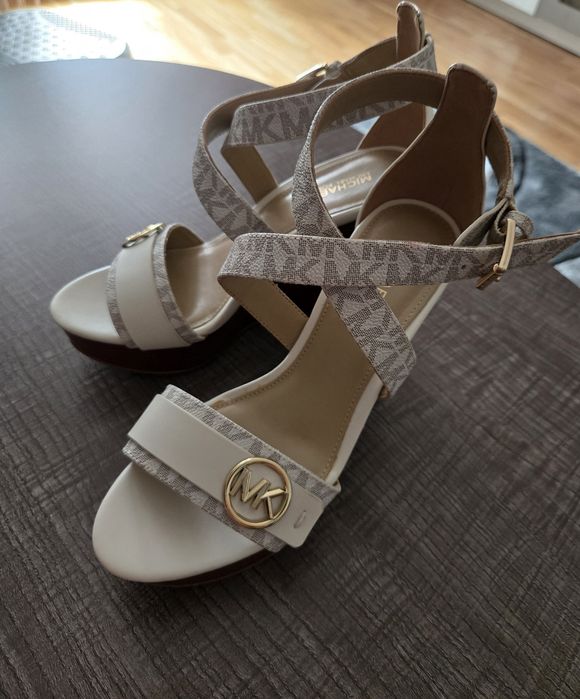 Sandale elegante