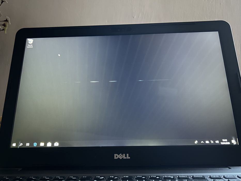Vând laptop Dell
