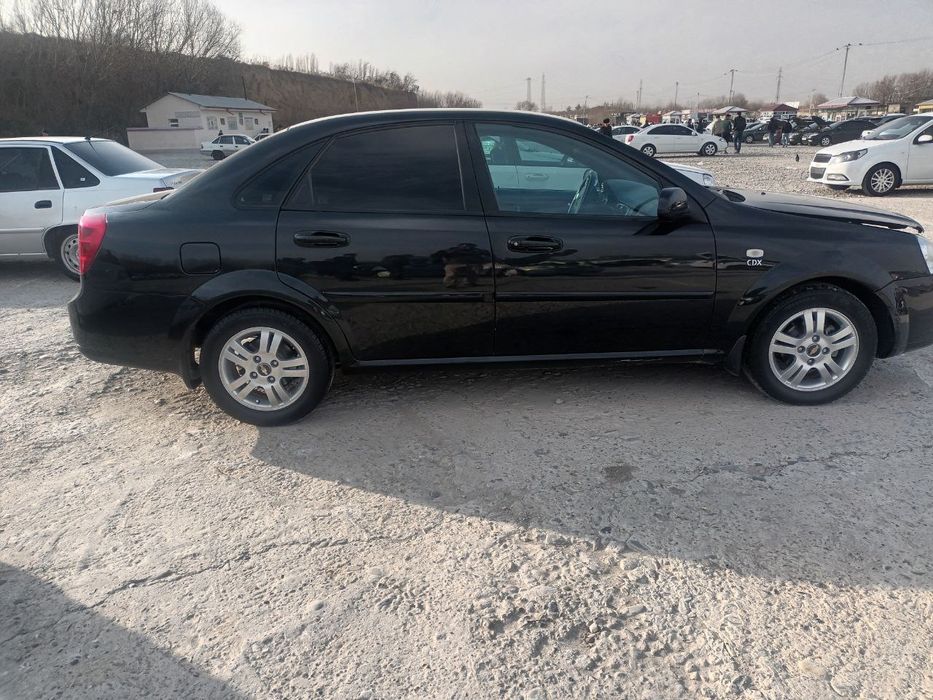 Mashina lacetti yili 2010