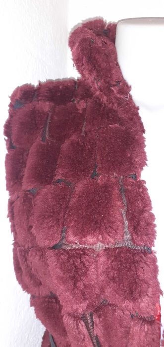 Дамски елек с пух