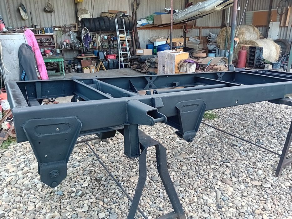 Sasiu remorcă 7,5 tone