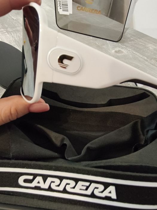 Ochelari de soare Carrera Flaglab 15 VK6/T4 130 – Alb, ediție specială
