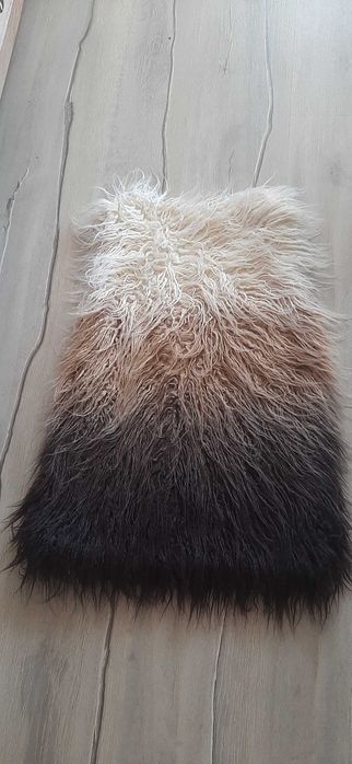 Дамски елек пухен