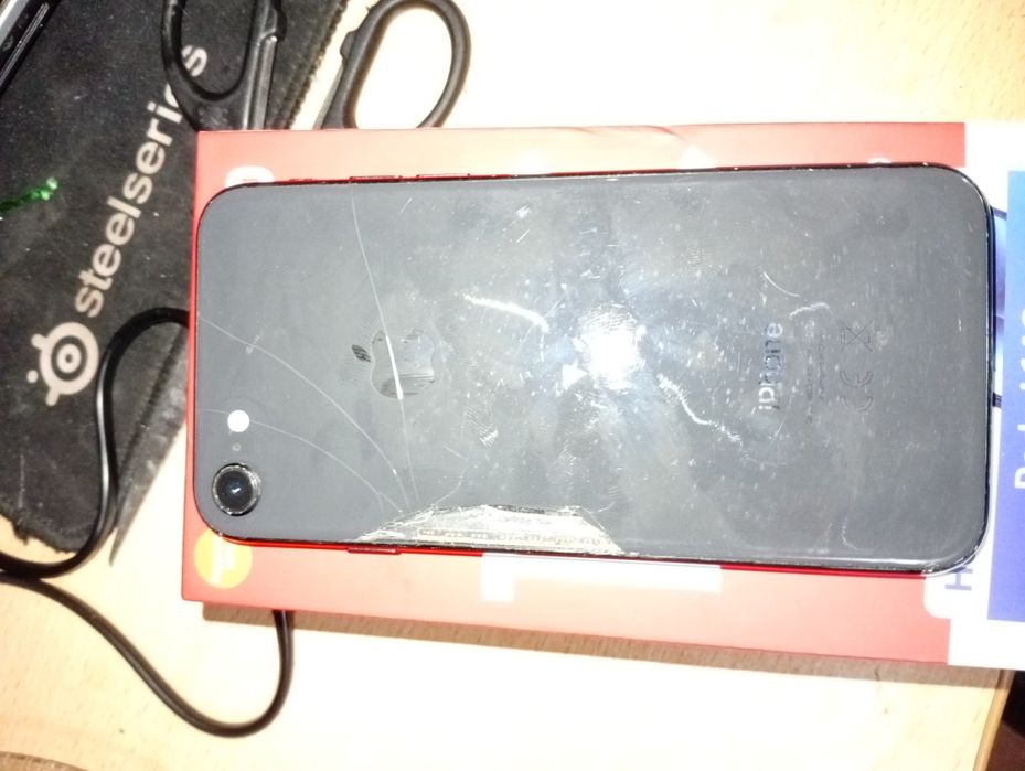 Айфон 8 продам за 10к