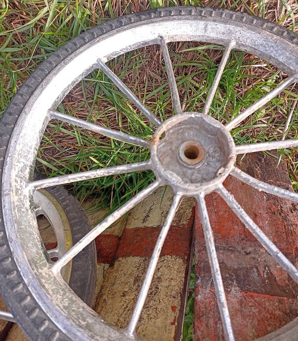 Гума - Колело - Количка - 3 Гуми с алуминиеви джанти