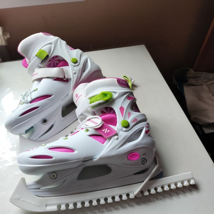 Продам коньки р 38-41