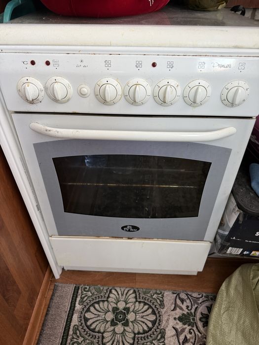 Продам электроплита