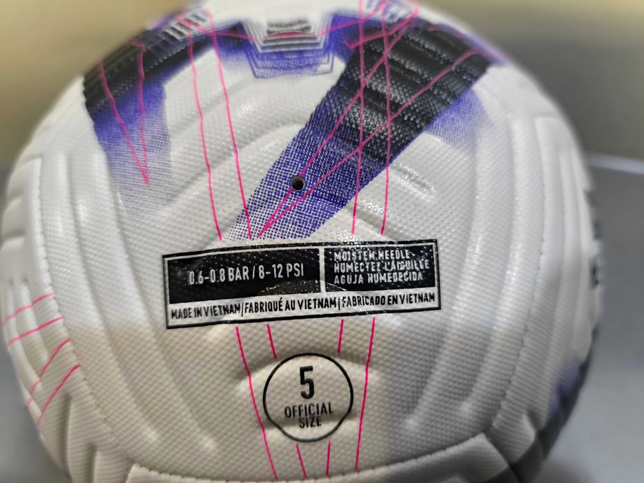 Nike FIFA Quality Pro.Футболни топки.Нови.Оригинал.