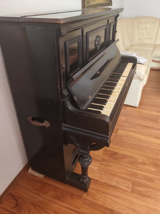 Pianină Ed. Seiler piesă rară seria 32337