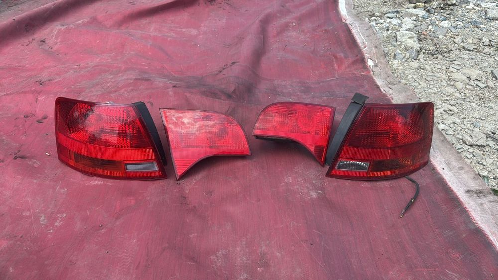 Bara  spate audi a4 b7 sline  break capota faruri tragar Radiatoare