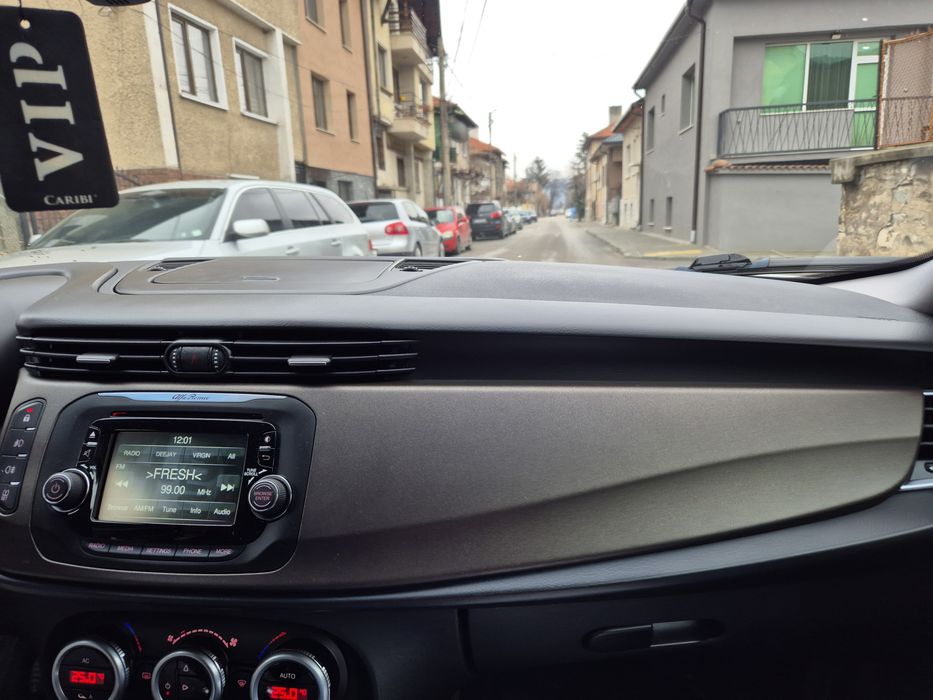 Радио и медиа за Alfa Romeo Giulietta 940 facelift 2015