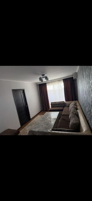 Сдается 4 ком квартира  8 мкр , 54 дом